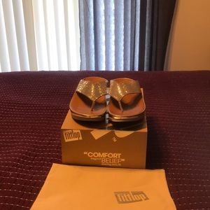 Fitflop Silver “Comfort beyond Belief “